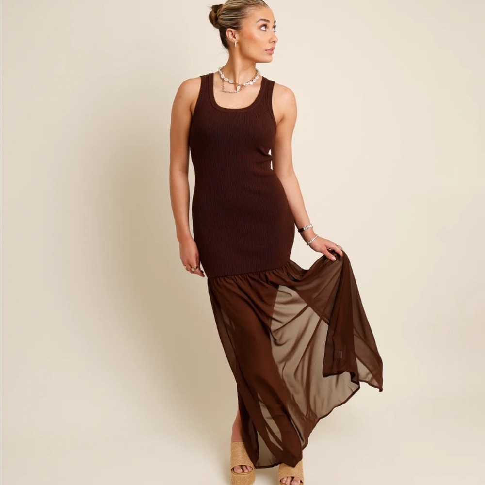 Brown Sleeveless Maxi Dress - Picture 4 of 5